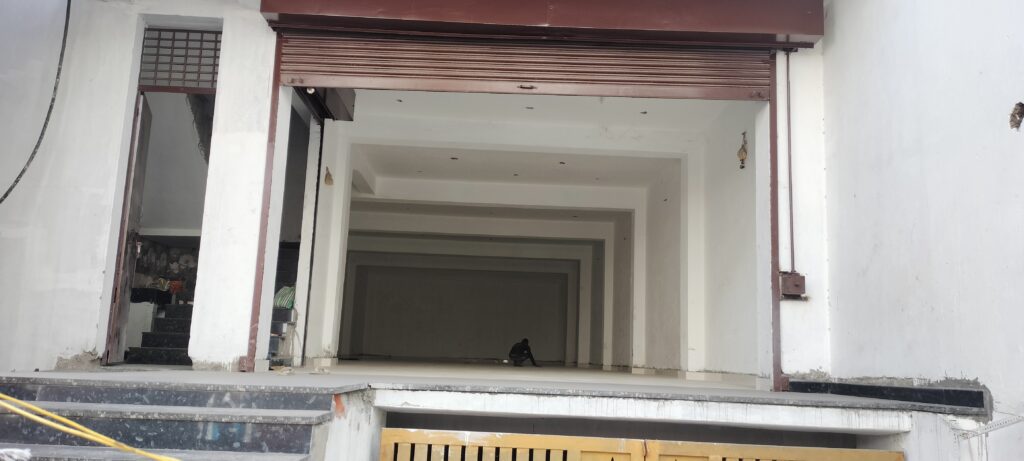 ground floor sri guru towers for rent